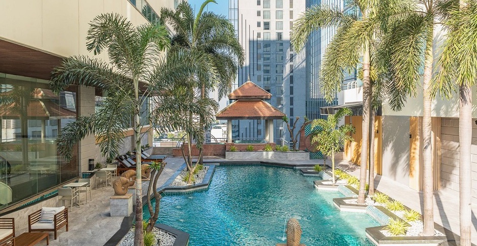 度假村风格游泳池 Jasmine 茉莉城市酒店 en 曼谷